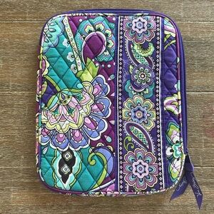 Vera Bradley zippered tablet sleeve